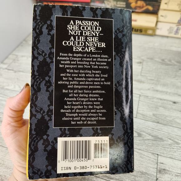 WEB OF DECEIT Catherine Lanigan‎ 1987 First Avon Printing Paperback - Picture 5 of 12